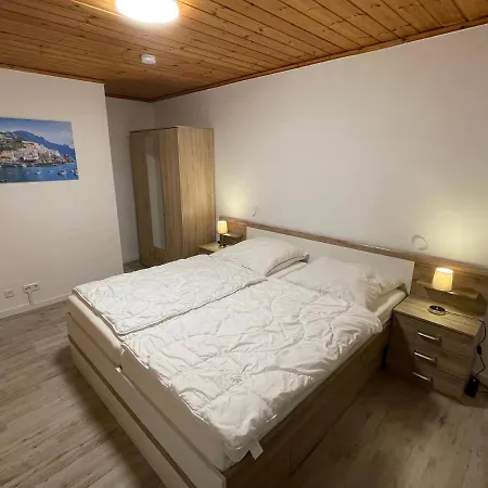La Perla Apartment